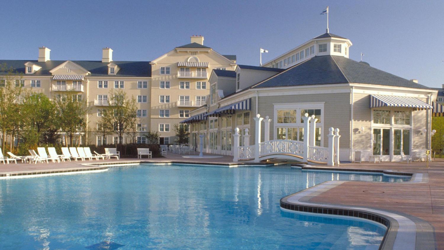 Newport Bay Club