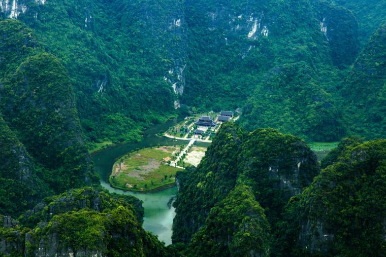 Trang An, la baie d’Halong terrestre authentique
